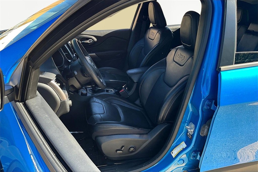 Used 2022 Jeep Cherokee Latitude Lux image 25