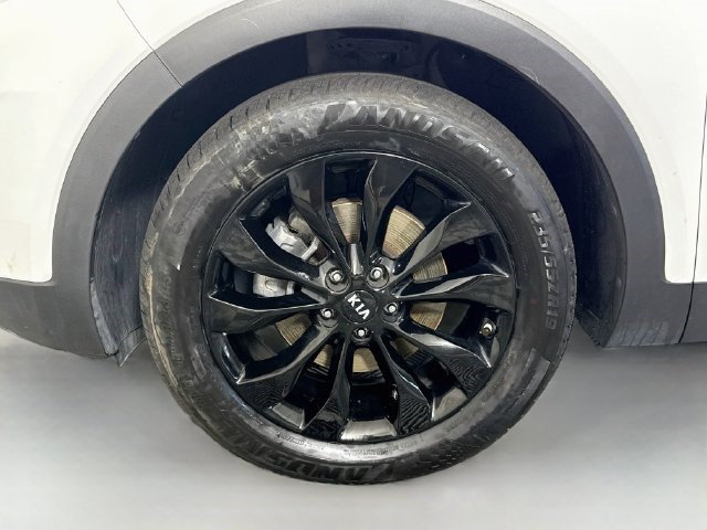Used 2020 Kia Sorento EX FWD image 37