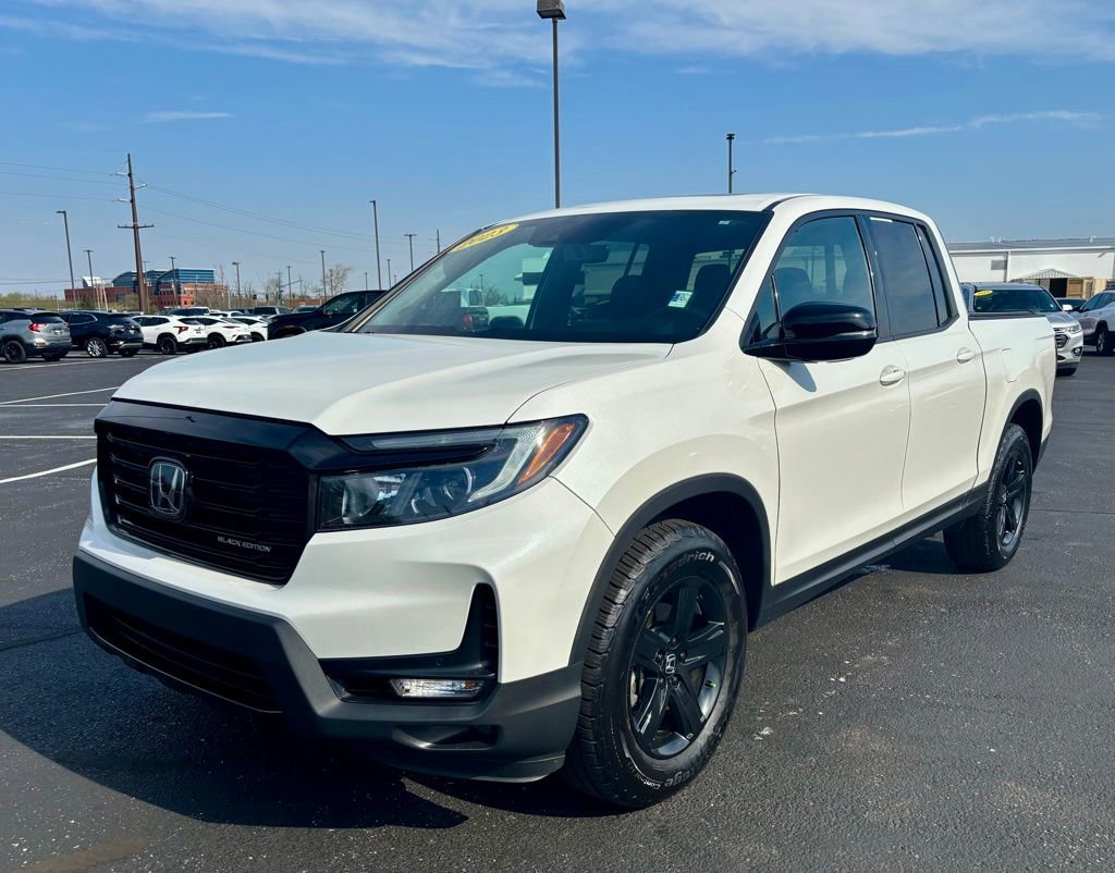 Used 2023 Honda Ridgeline Black Edition image 2
