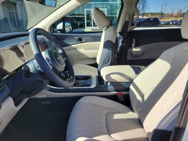 New 2026 Kia Carnival EX FWD image 16