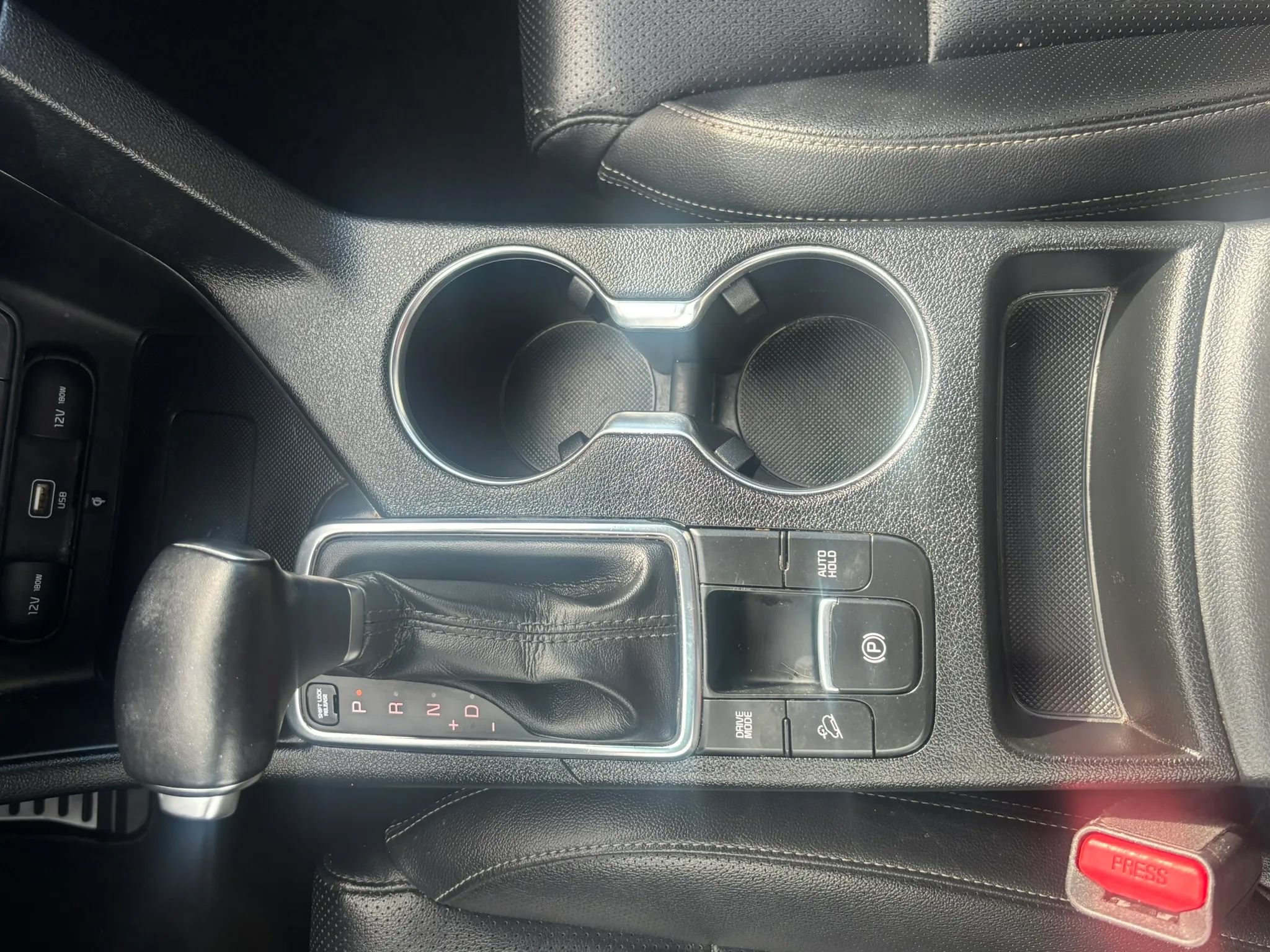 Used 2022 Kia Sportage Nightfall Edition w/ Nightfall Fwd Premium Package image 17