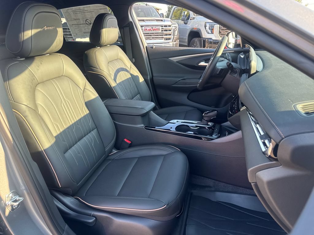 New 2026 Buick Envista Sport Touring FWD image 11