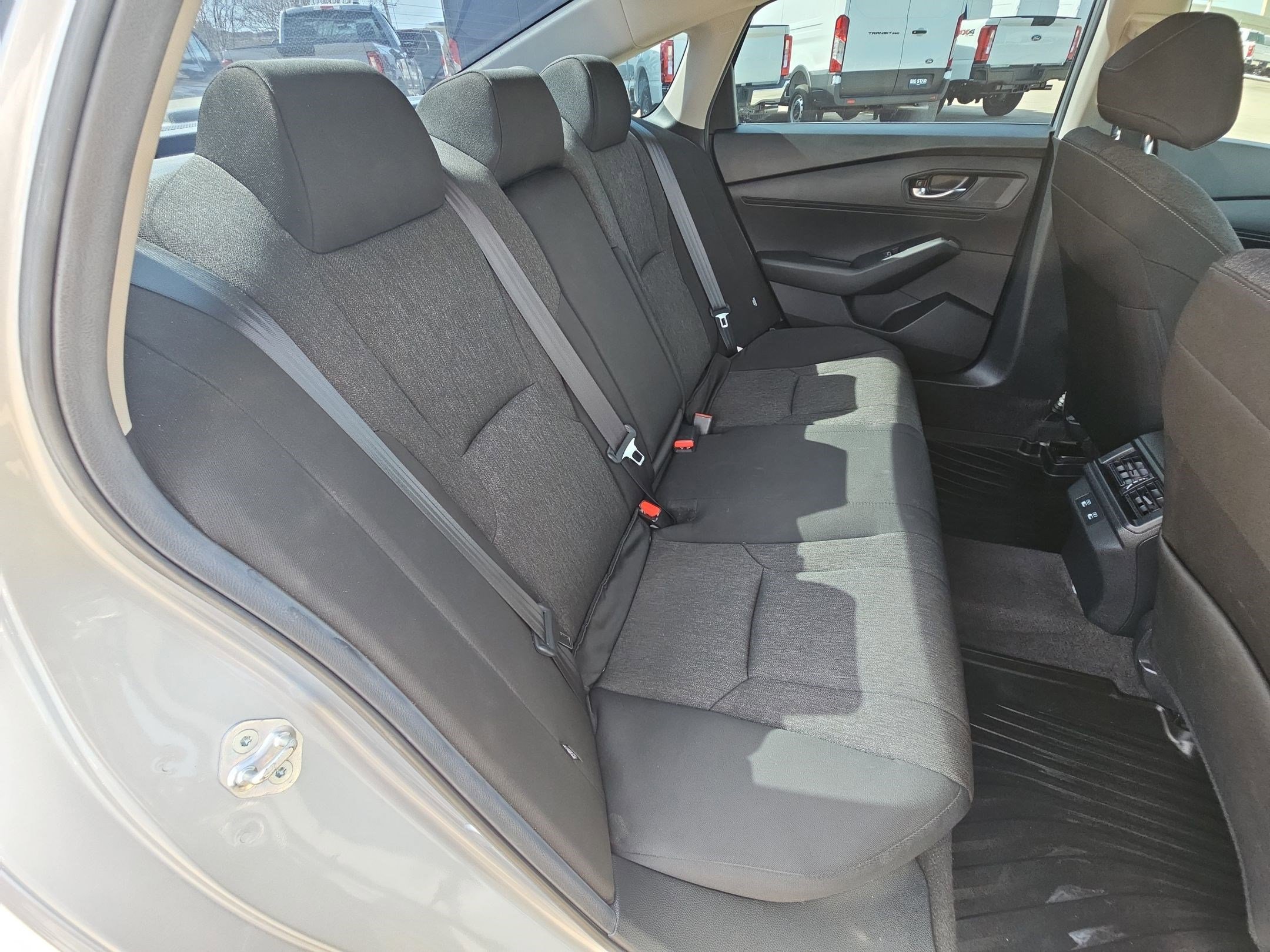 Used 2025 Honda Accord LX image 30