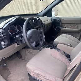 Used 2002 Pontiac Aztek 2WD image 3