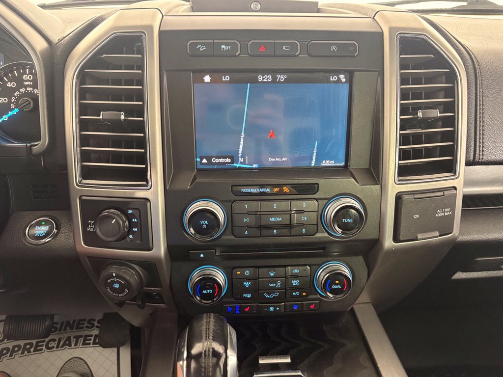 Used 2018 Ford F150 Platinum w/ Equipment Group 701A Luxury AWD/4WD image 30