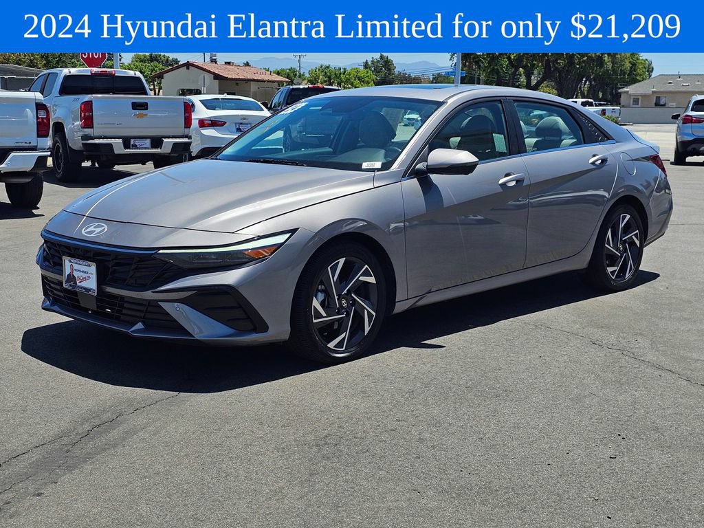 Used 2024 Hyundai Elantra Limited FWD image 4