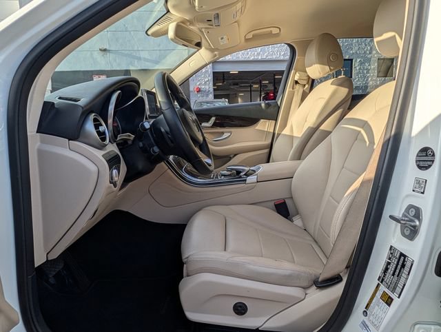 Used 2016 Mercedes-Benz GLC 300 image 12