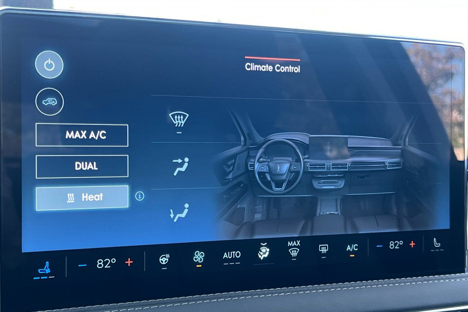 Certified 2025 Lincoln Corsair Grand Touring w/ Equipment Group 301A AWD/4WD image 21