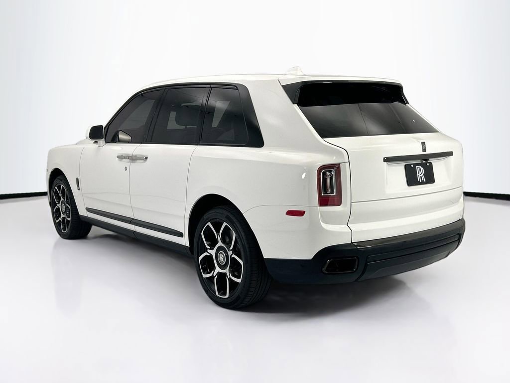 Used 2021 Rolls-Royce Cullinan Black Badge AWD/4WD image 7