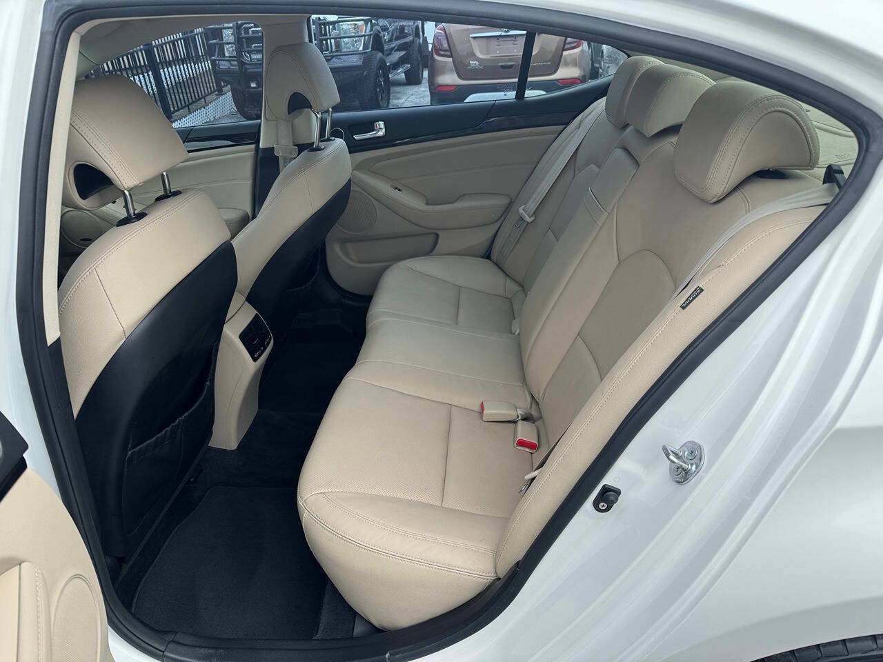 Used 2014 Kia Cadenza Premium FWD image 14