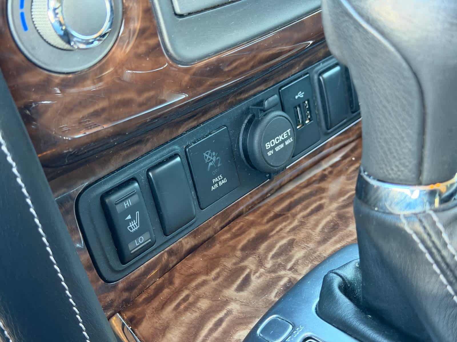 Used 2018 Nissan Armada SL w/ Moonroof Package AWD/4WD image 18
