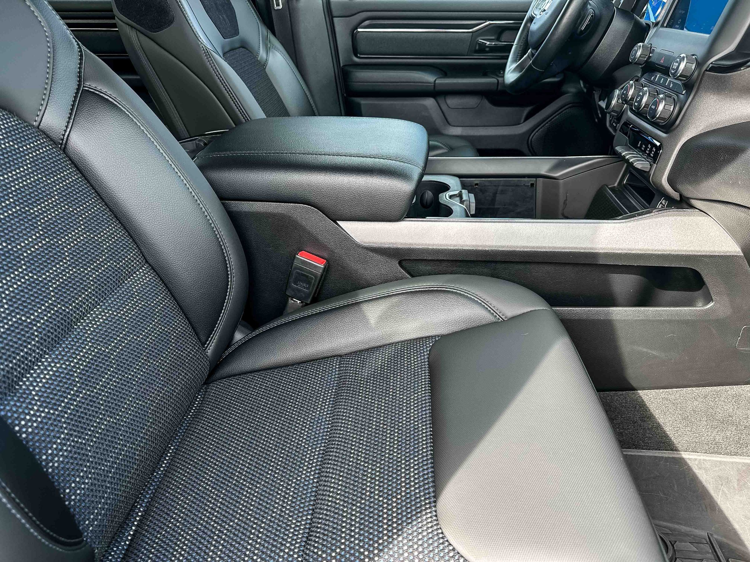 Used 2023 RAM 1500 Lone Star image 24