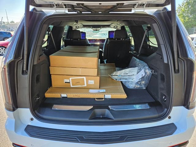 New 2026 Cadillac Escalade ESV Platinum Sport AWD/4WD image 18