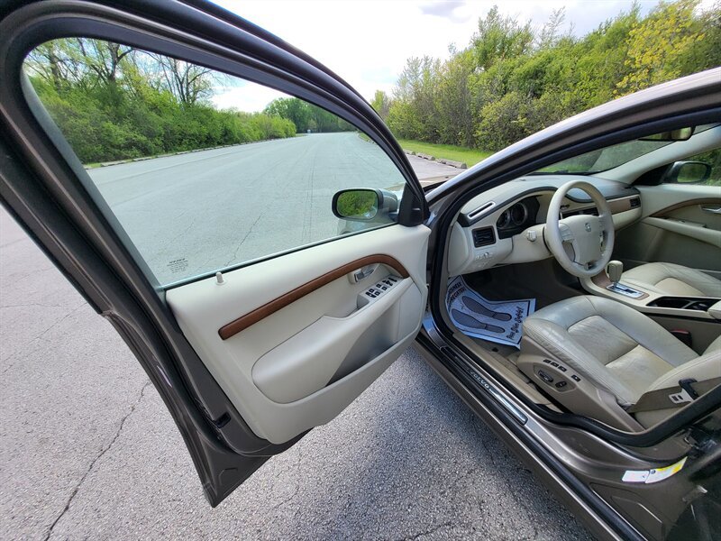 Used 2009 Volvo S80 3.2 FWD image 24