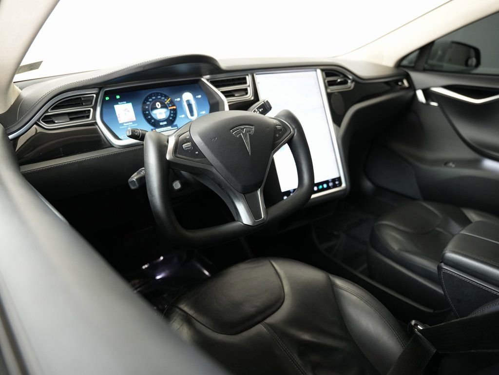 Used 2014 Tesla Model S 60 image 6
