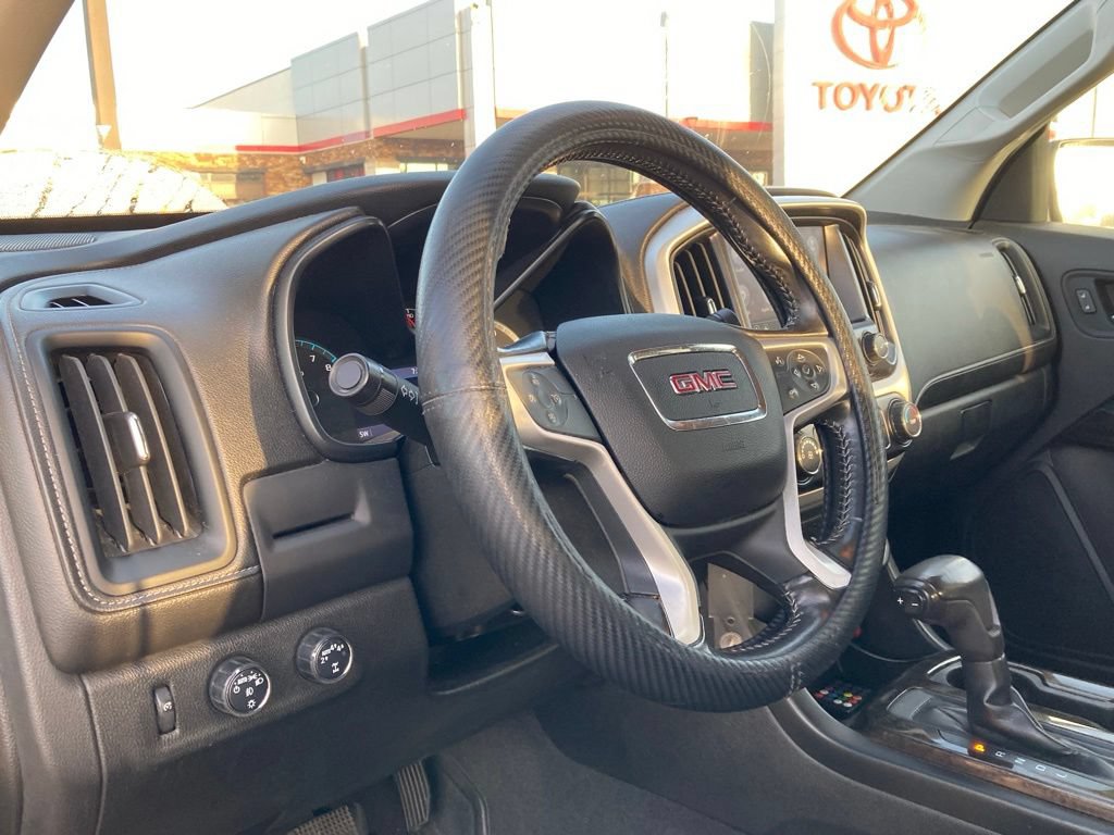 Used 2019 GMC Canyon SLE AWD/4WD image 7
