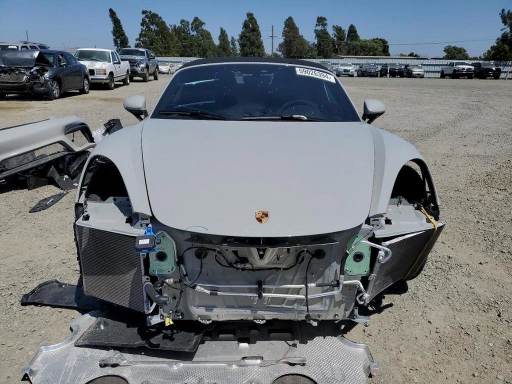 Used 2020 Porsche 718 Boxster Spyder image 11