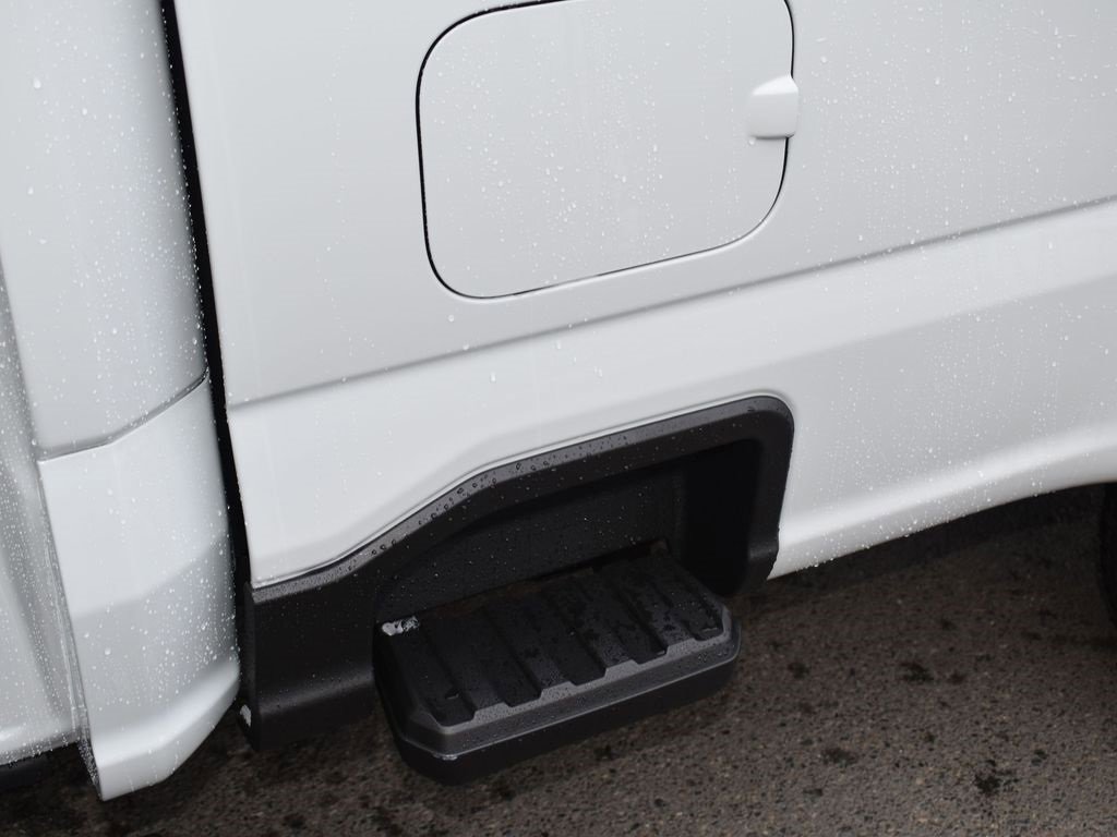 New 2026 Ford F250 4x4 Crew Cab Super Duty image 19