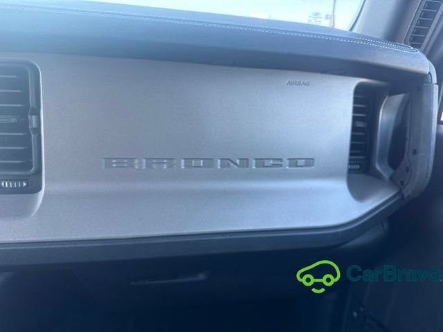 Used 2025 Ford Bronco Outer Banks AWD/4WD image 11
