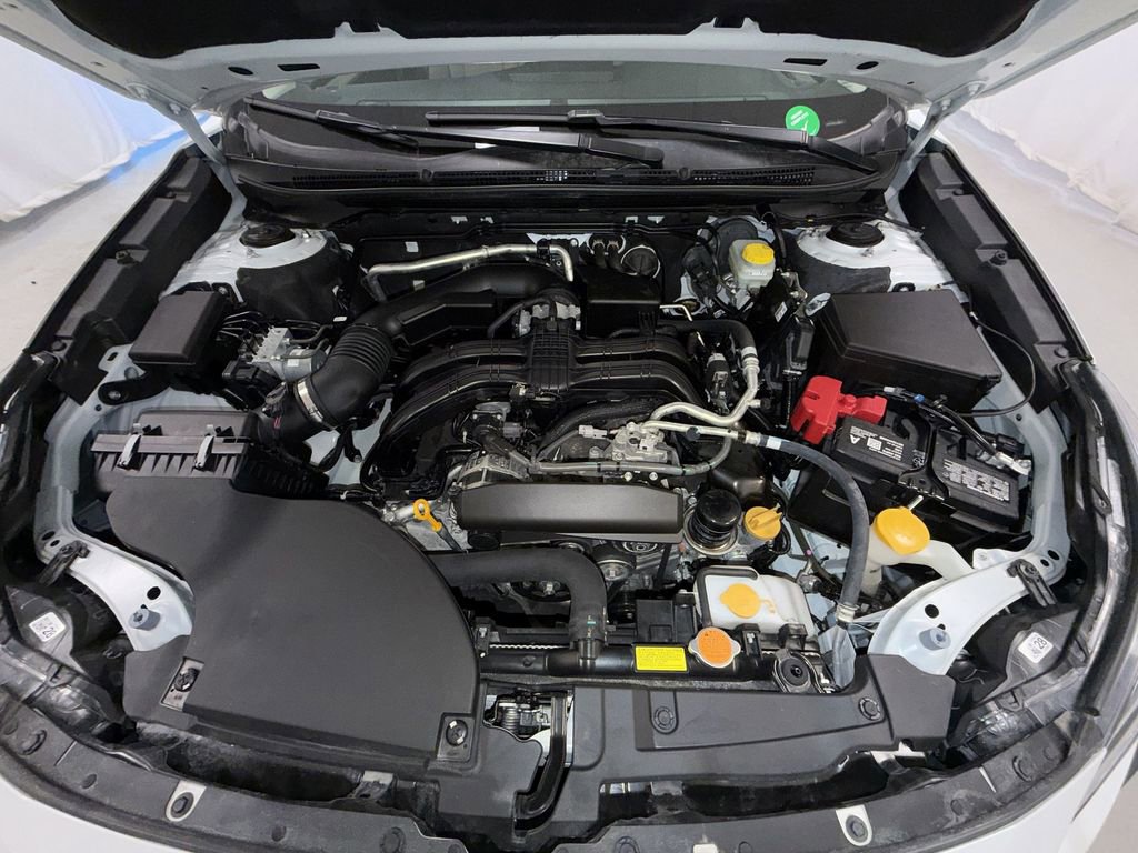 Used 2025 Subaru Outback Limited image 18