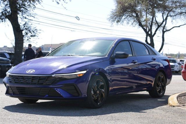 Certified 2026 Hyundai Elantra Sport image 7