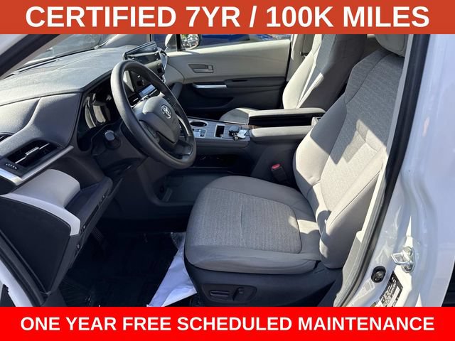 Used 2024 Toyota Sienna LE FWD image 14