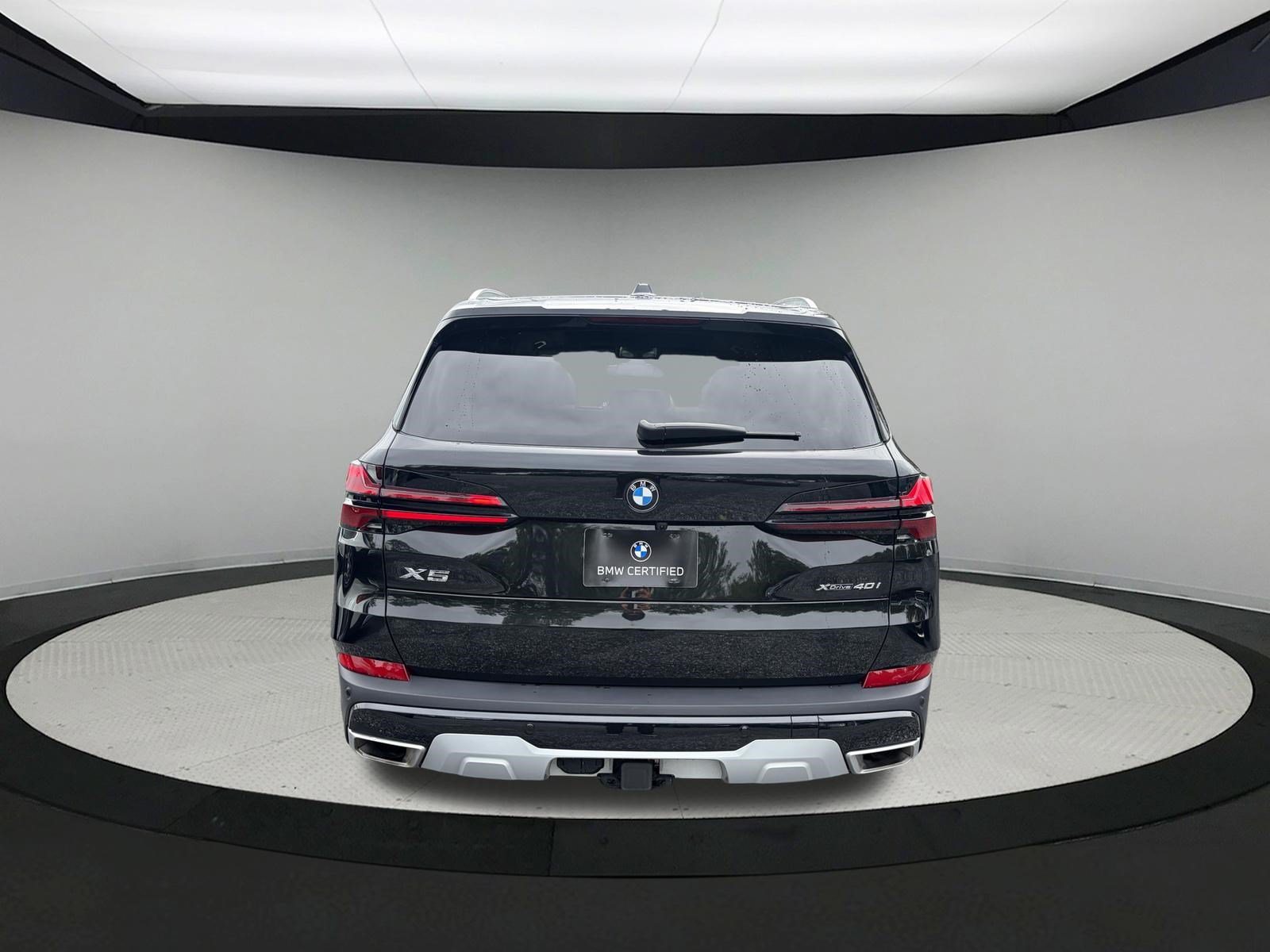Certified 2024 BMW X5 xDrive40i w/ Premium Package AWD/4WD image 7