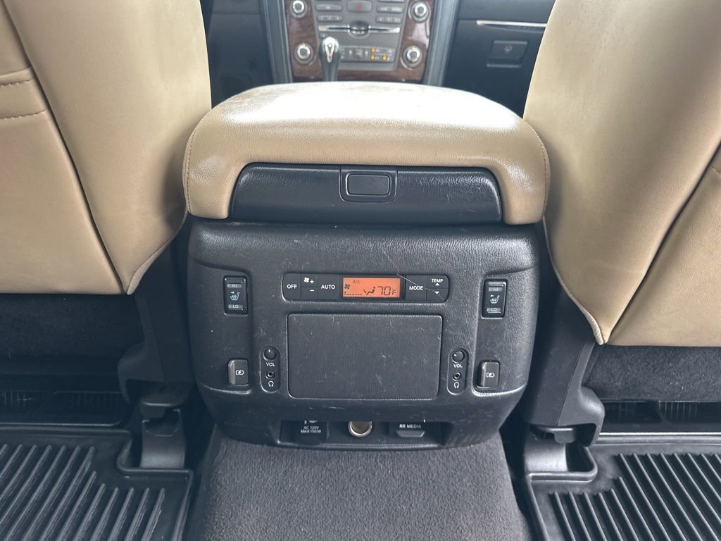 Used 2018 Nissan Armada Platinum image 32