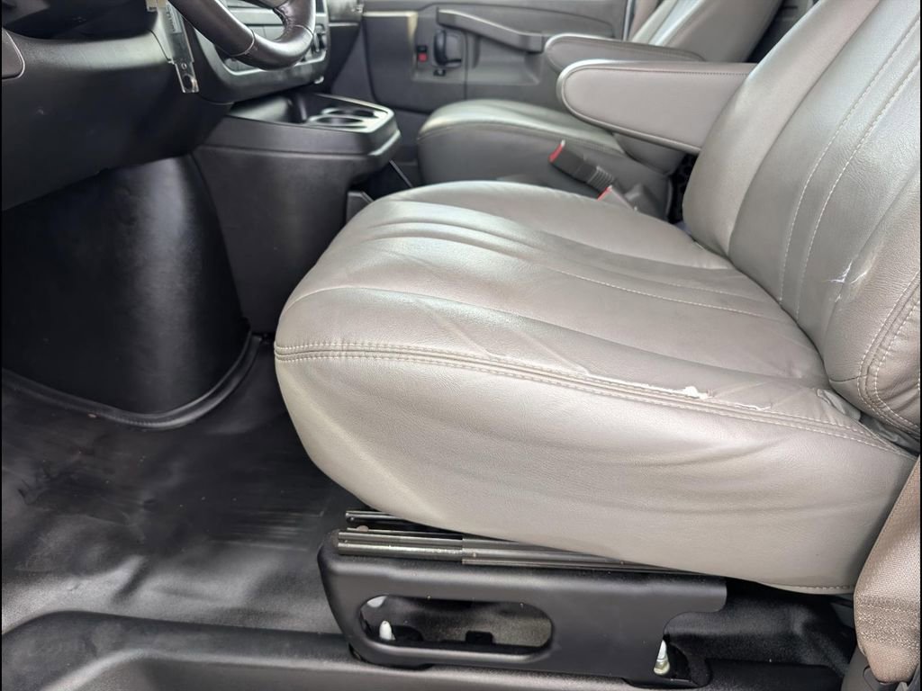 Used 2019 Chevrolet Express 2500 w/ Safety Package image 12