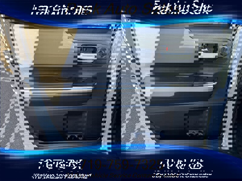 Used 2015 Toyota Tundra Limited image 28