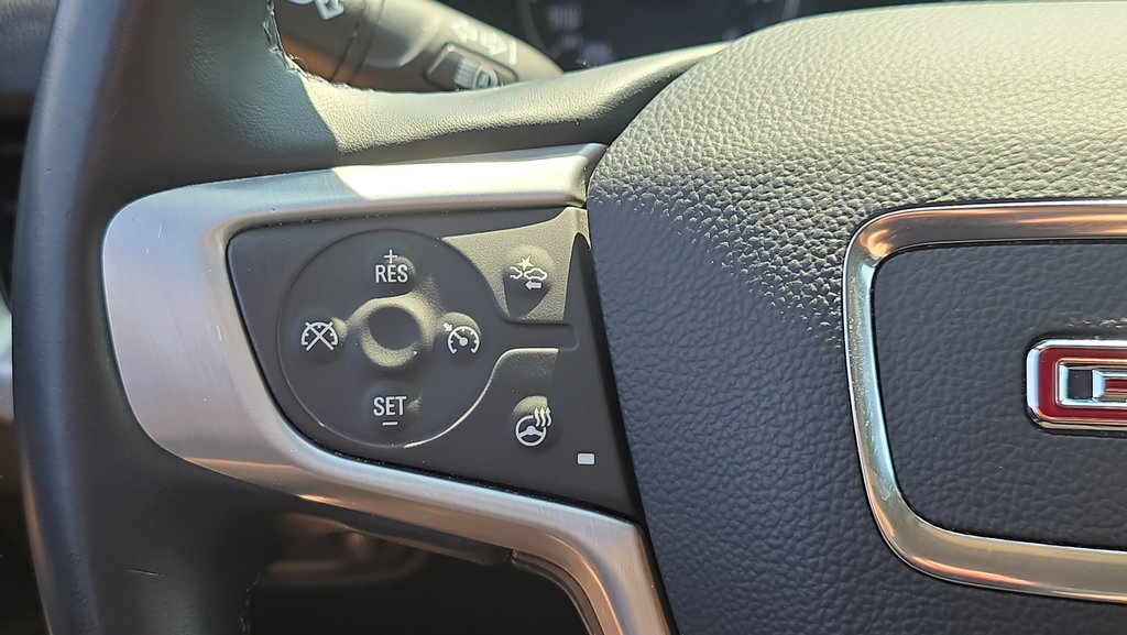 Used 2023 GMC Terrain SLT AWD/4WD image 24