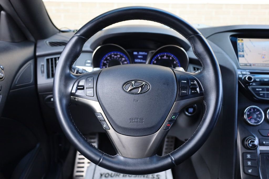 Used 2016 Hyundai Genesis Coupe 3.8 image 26