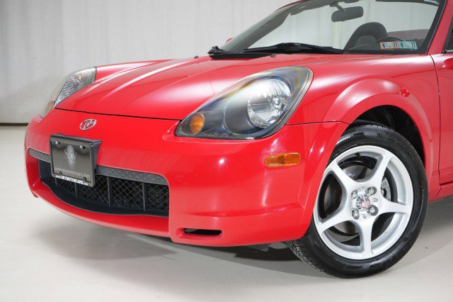 Used 2001 Toyota MR2 image 4