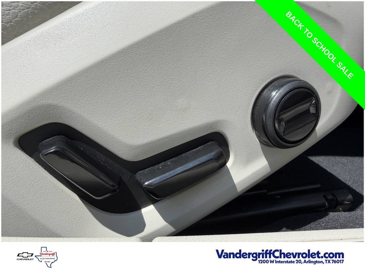 Used 2025 Volvo V60 B5 Cross Country Plus AWD/4WD image 26