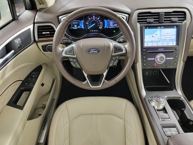 Used 2018 Ford Fusion Platinum FWD image 24