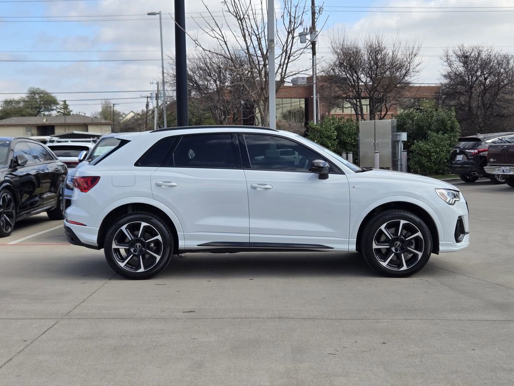 Certified 2025 Audi Q3 2.0T Premium Plus w/ Premium Plus Package image 7