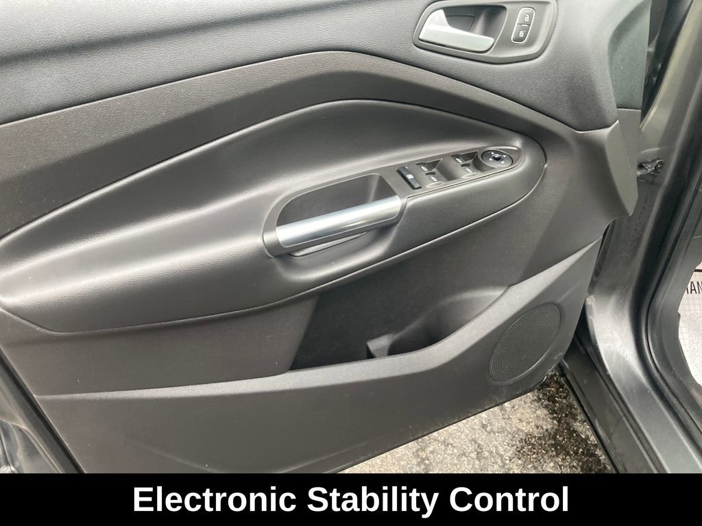 Used 2018 Ford Escape SEL w/ SEL Sport Appearance Package image 13