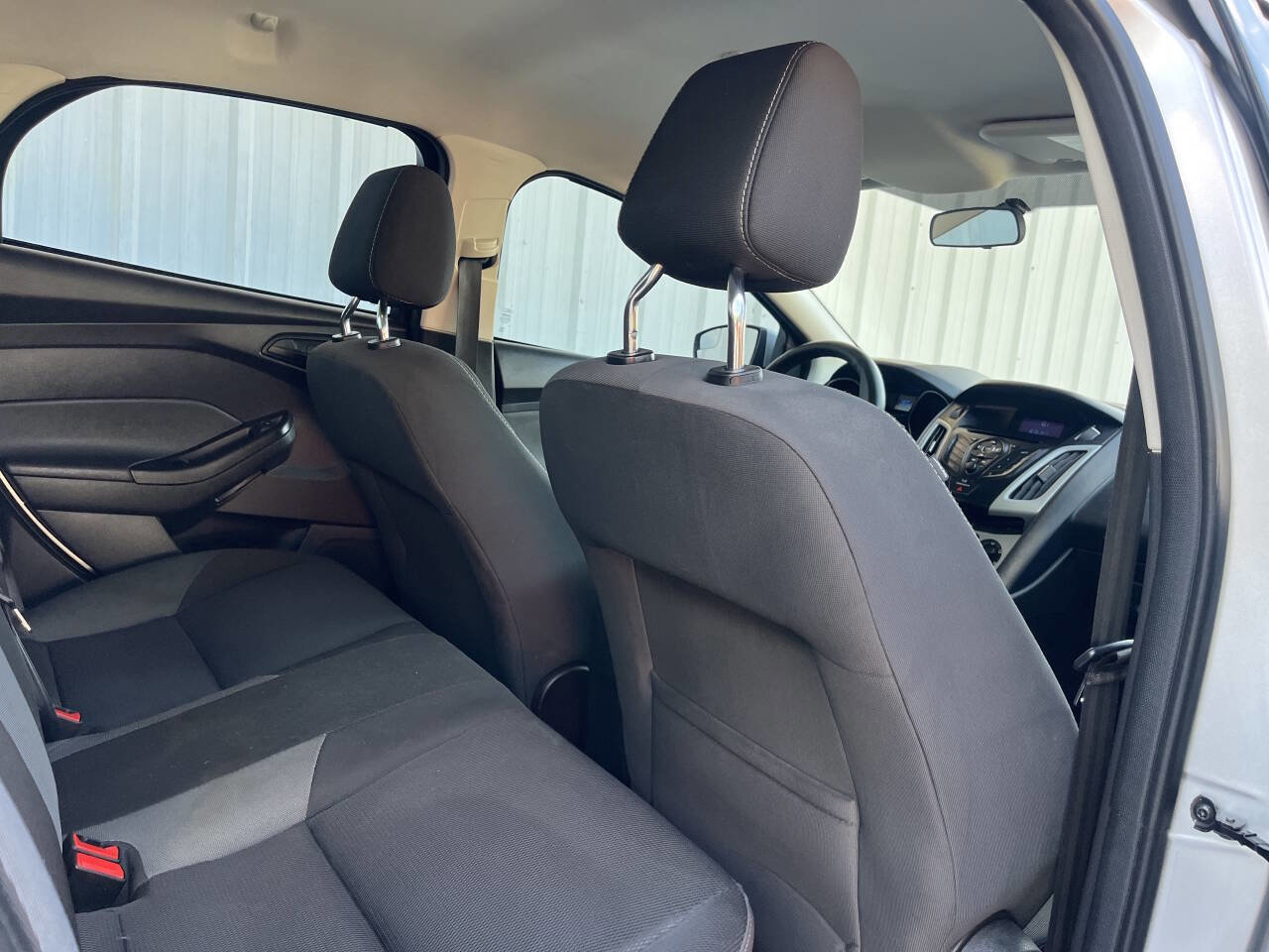 Used 2012 Ford Focus SE image 15