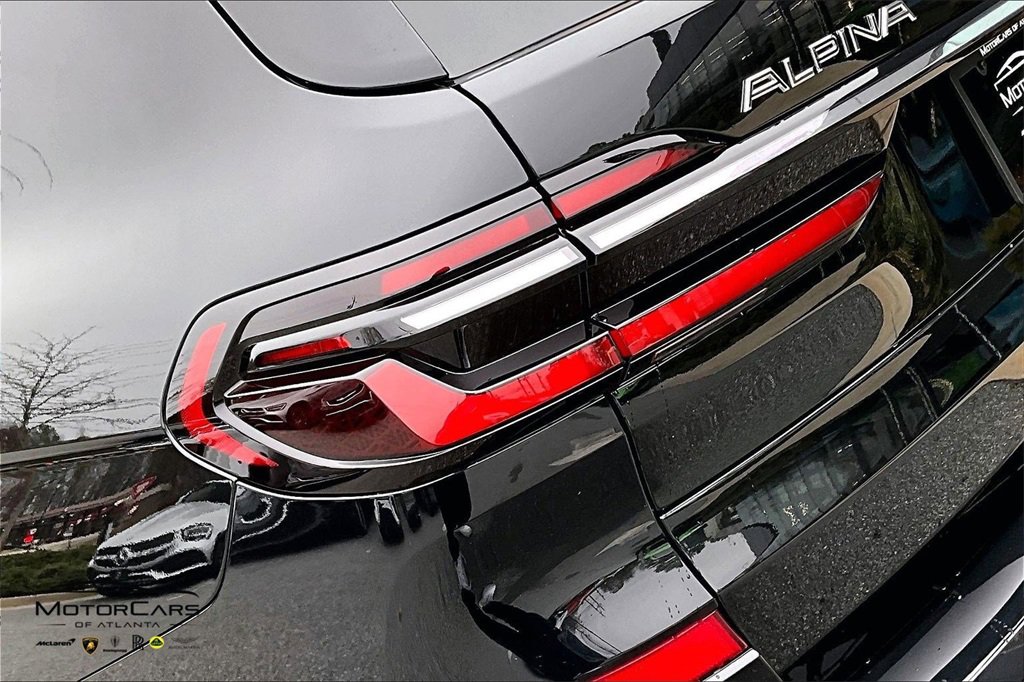 Used 2026 BMW ALPINA XB7 ALPINA XB7 image 27