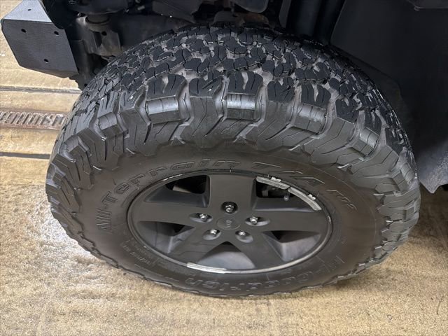 Used 2014 Jeep Wrangler Unlimited Sport w/ Quick Order Package 24S image 10