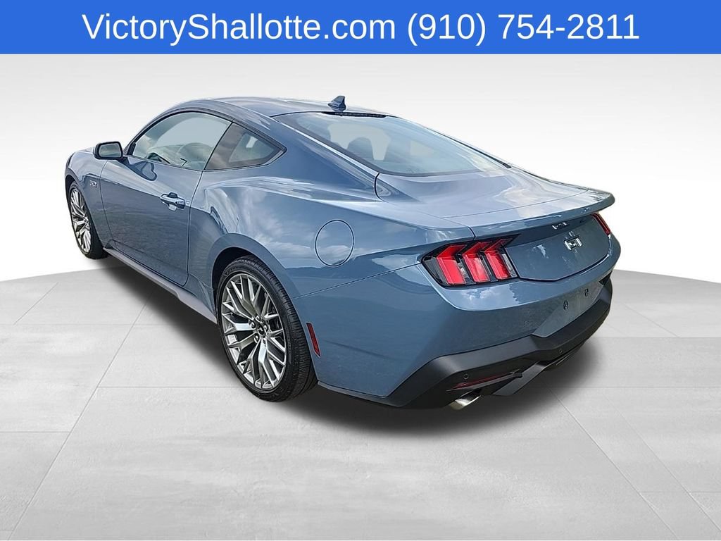 Used 2025 Ford Mustang GT Premium RWD image 23