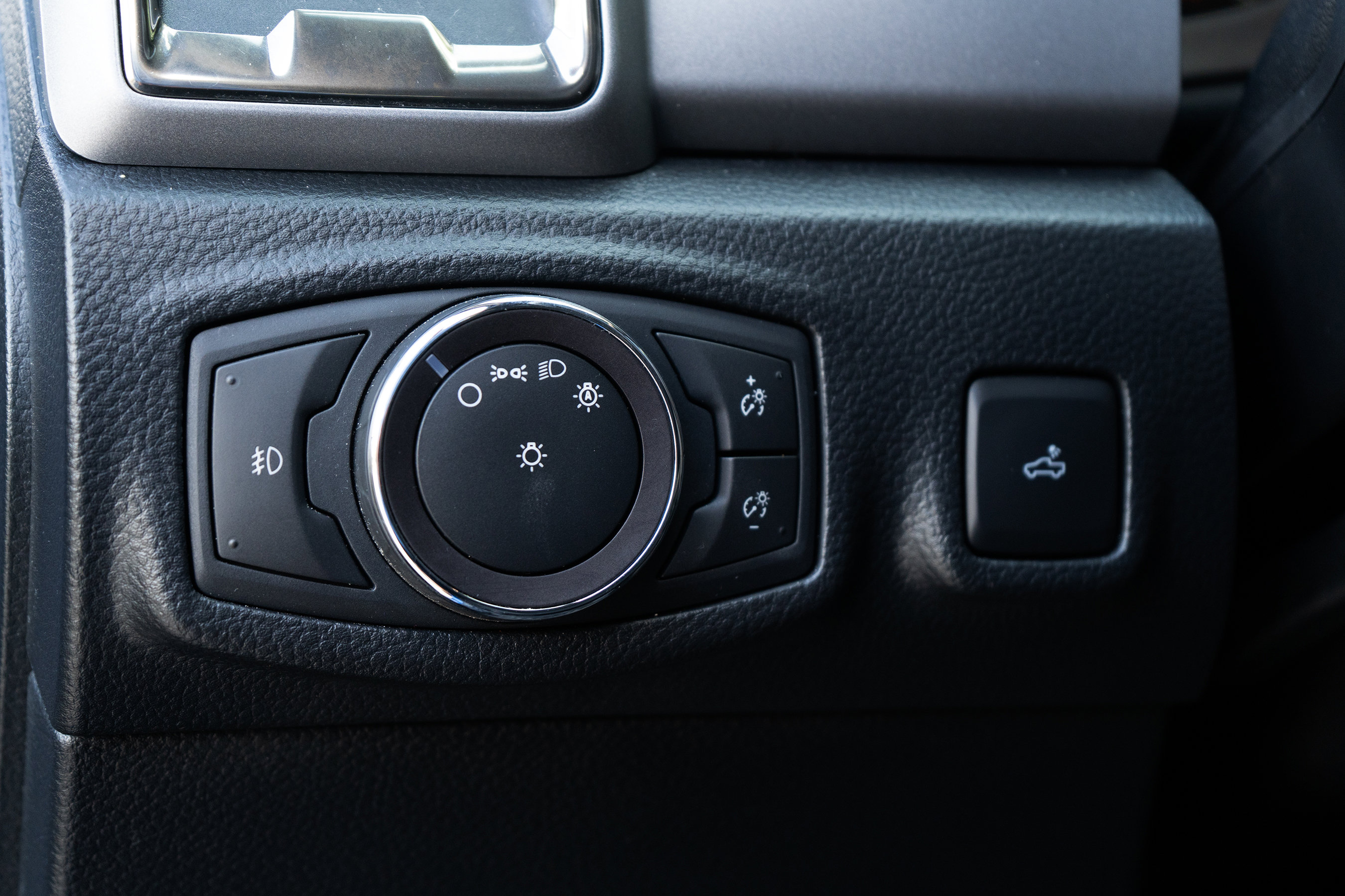 Used 2019 Ford Ranger XLT w/ Equipment Group 301A Mid image 37