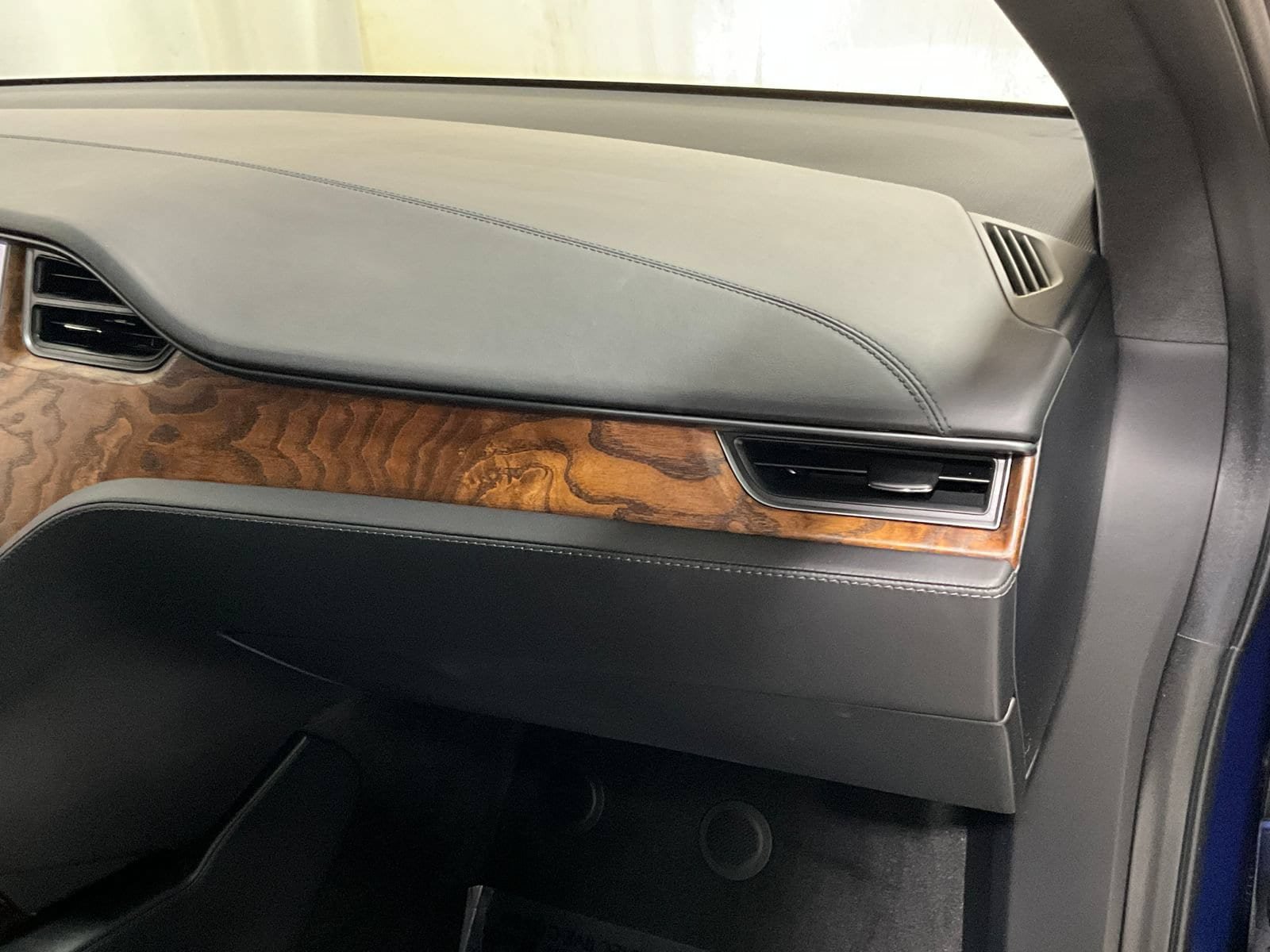 Used 2019 Tesla Model X 75D AWD/4WD image 15