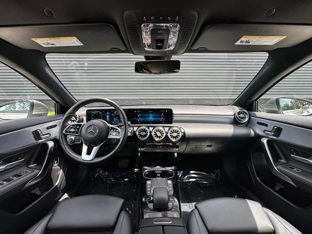 Used 2021 Mercedes-Benz A 220 image 6