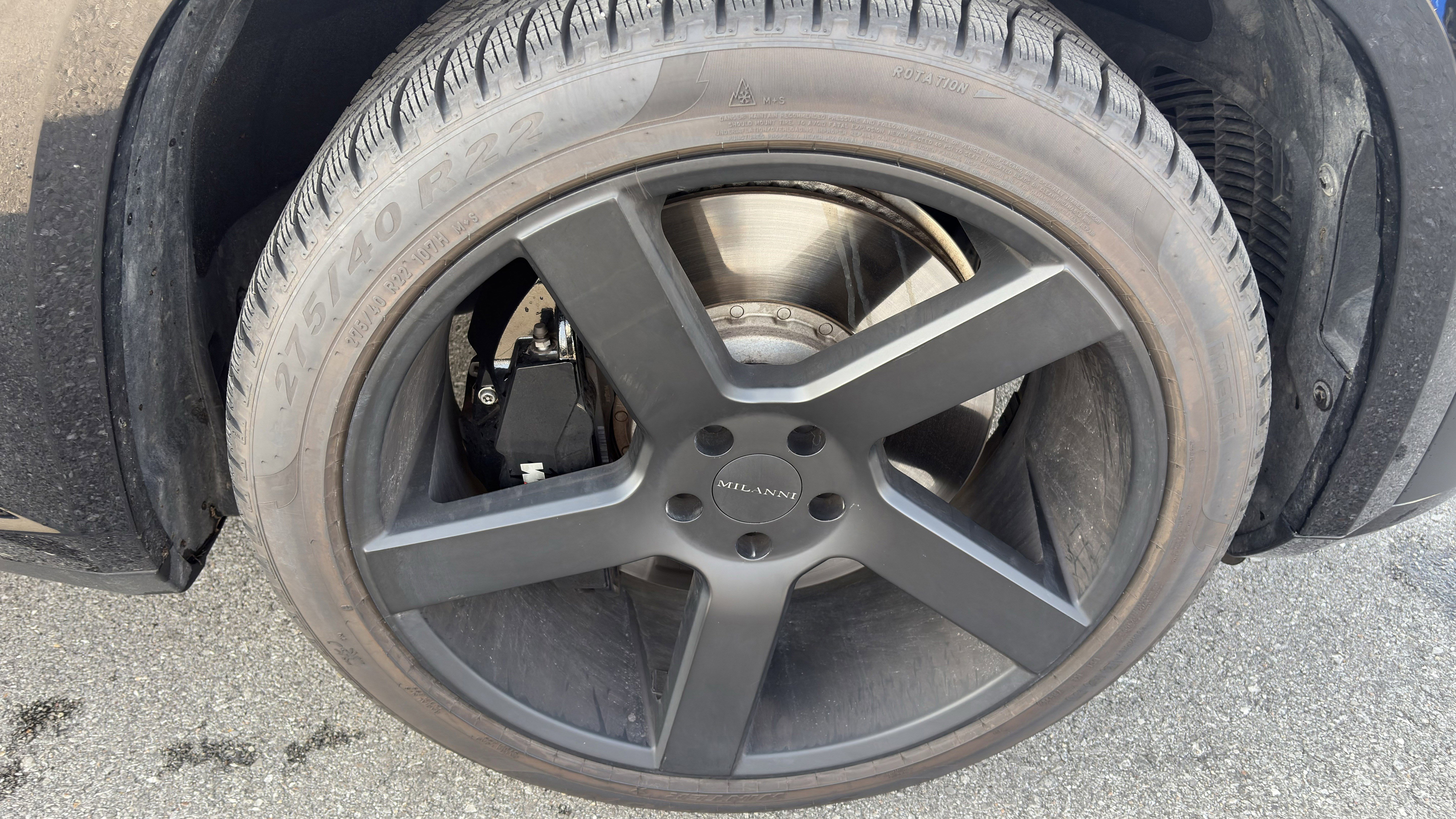 Used 2023 BMW XM image 15