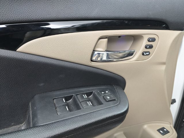Used 2020 Honda Pilot Elite image 22