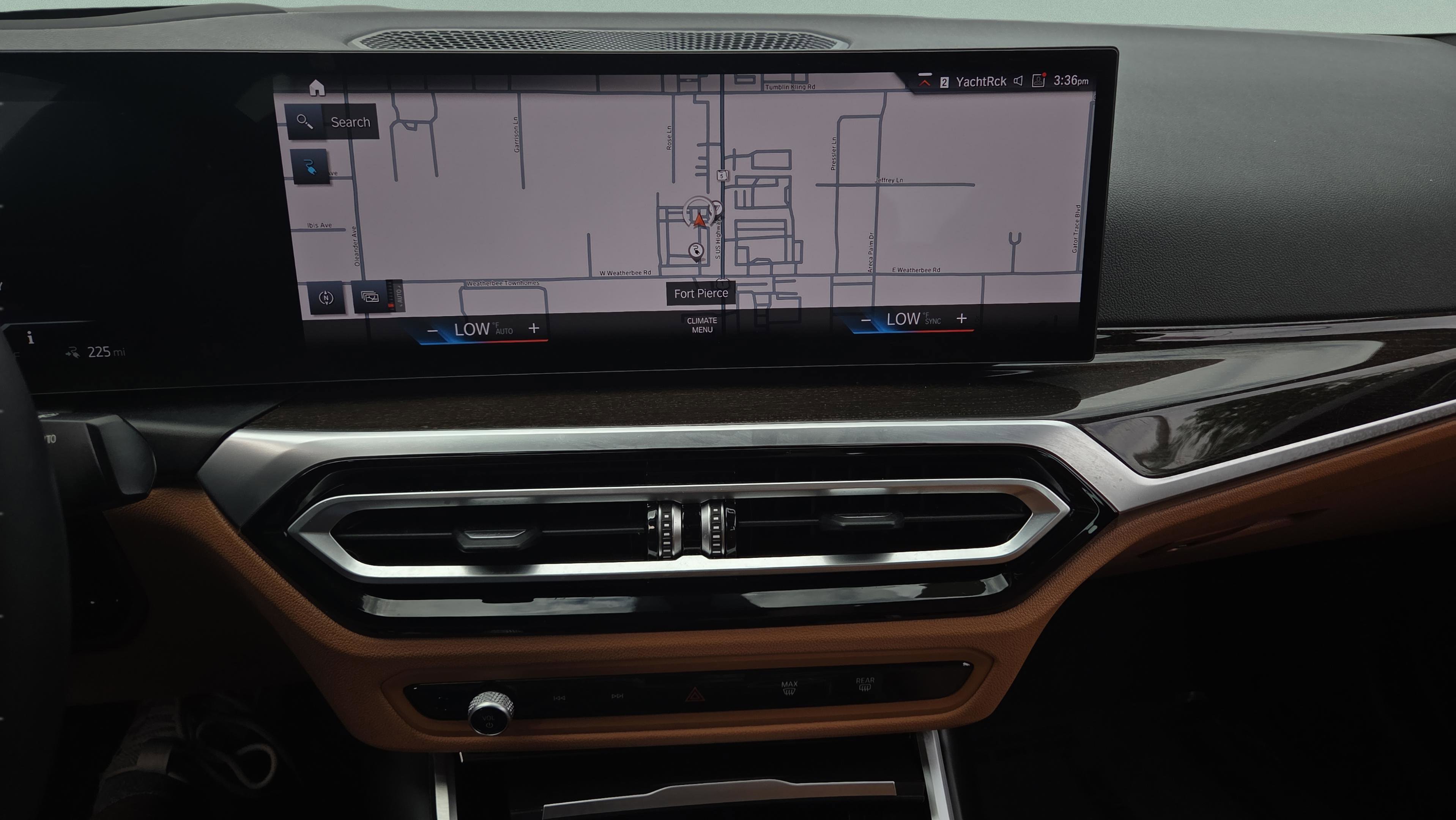 Used 2023 BMW i4 eDrive35 w/ Premium Package image 32