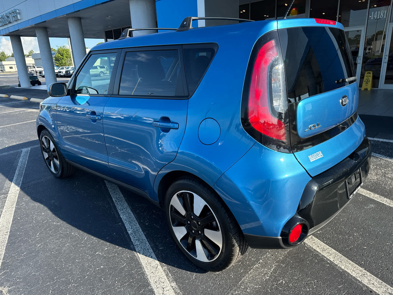 Used 2016 Kia Soul + w/ Designer's Package FWD image 4