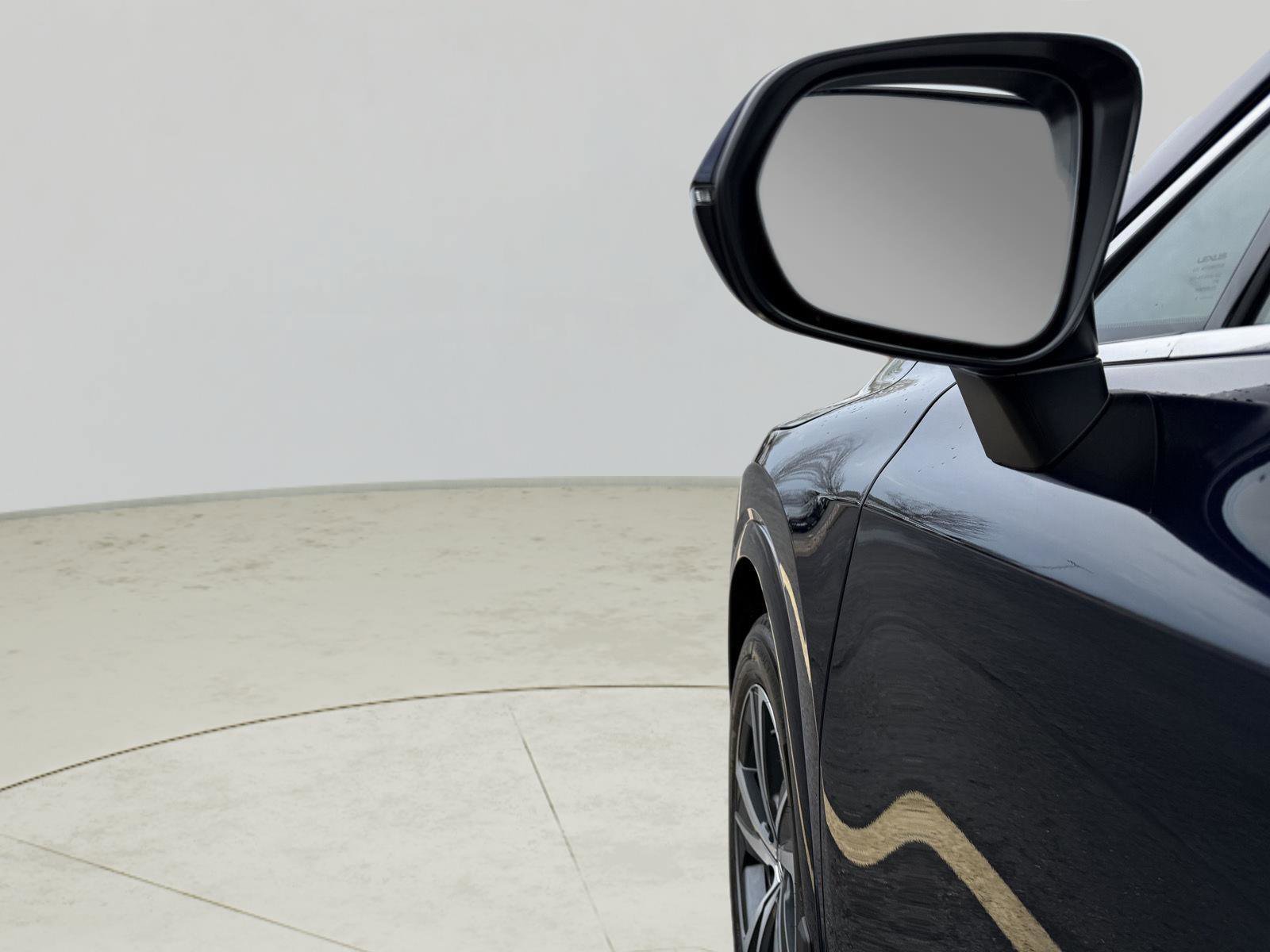 Used 2025 Lexus RX 350 Premium w/ Accessory Package image 31