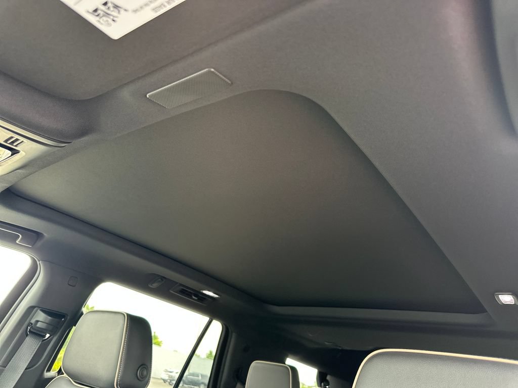 New 2026 Chevrolet Tahoe Premier AWD/4WD image 15